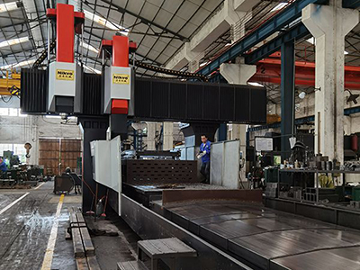 Horizontal machining center for metal parts processing 